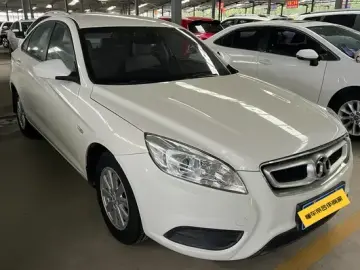 2016 BAIC Senova D50 с пробегом 75 000 км