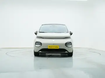 2023 Baojun Cloud с пробегом 23 100 км