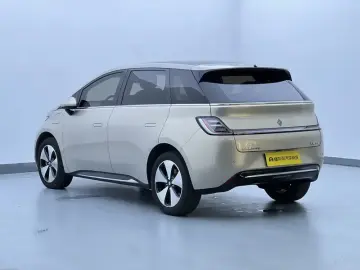 2023 Baojun Cloud с пробегом 18 400 км