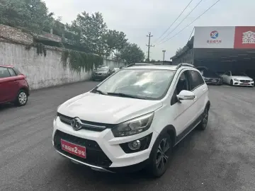 BAIC Senova X25