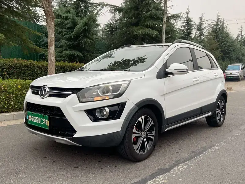 2015 BAIC Senova X25 с пробегом 51 000 км