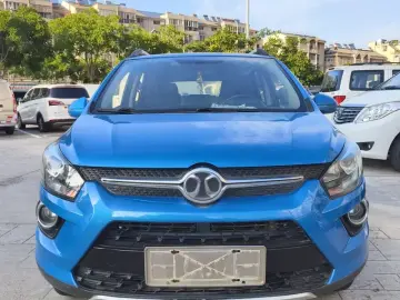 2015 BAIC Senova X25 с пробегом 120 000 км