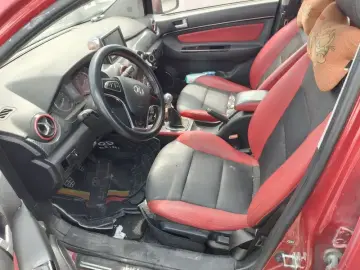 2015 BAIC Senova X25 с пробегом 79 000 км
