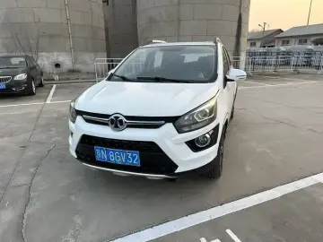 2015 BAIC Senova X25 с пробегом 60 000 км