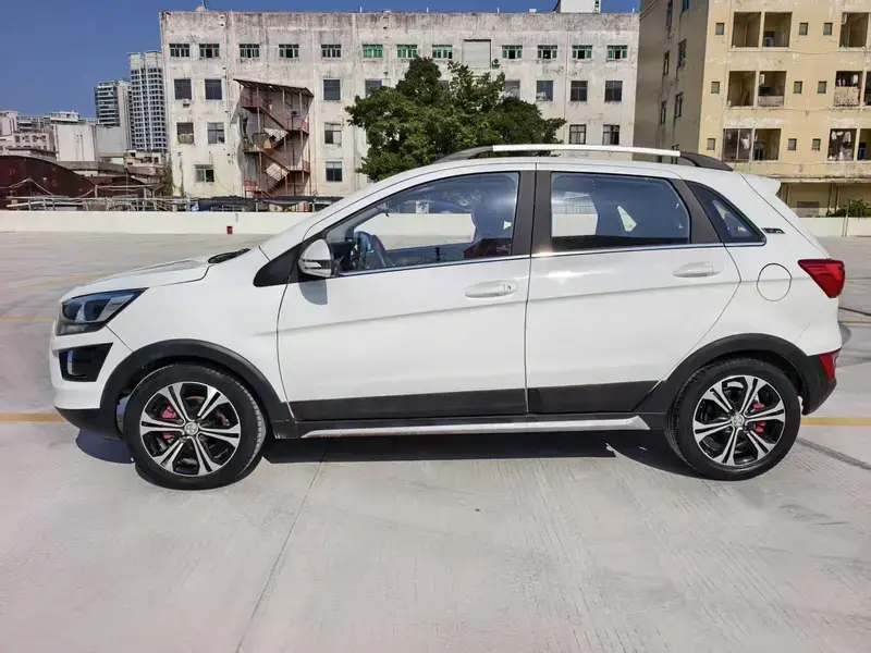 2015 BAIC Senova X25 с пробегом 90 500 км