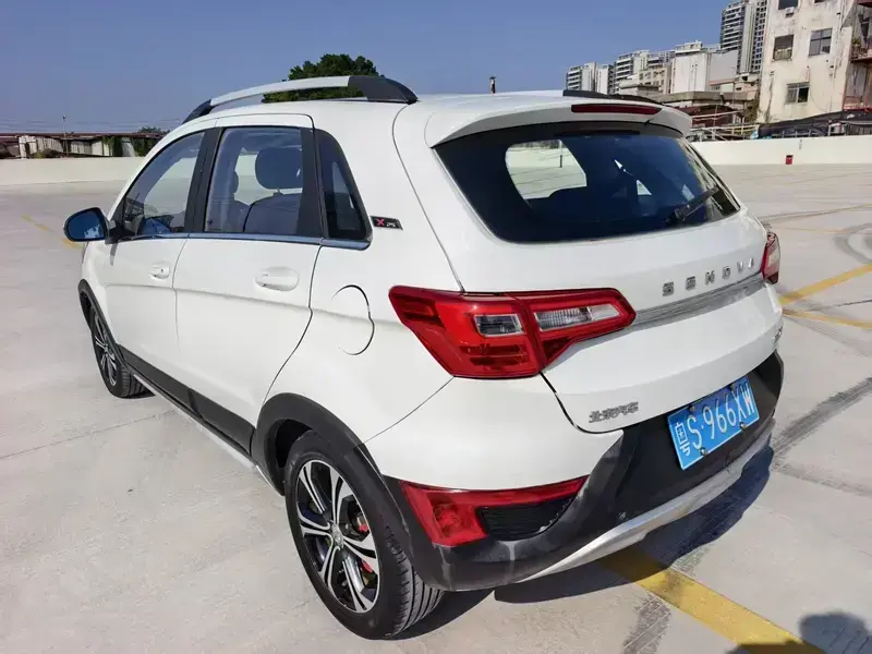 2015 BAIC Senova X25 с пробегом 90 500 км