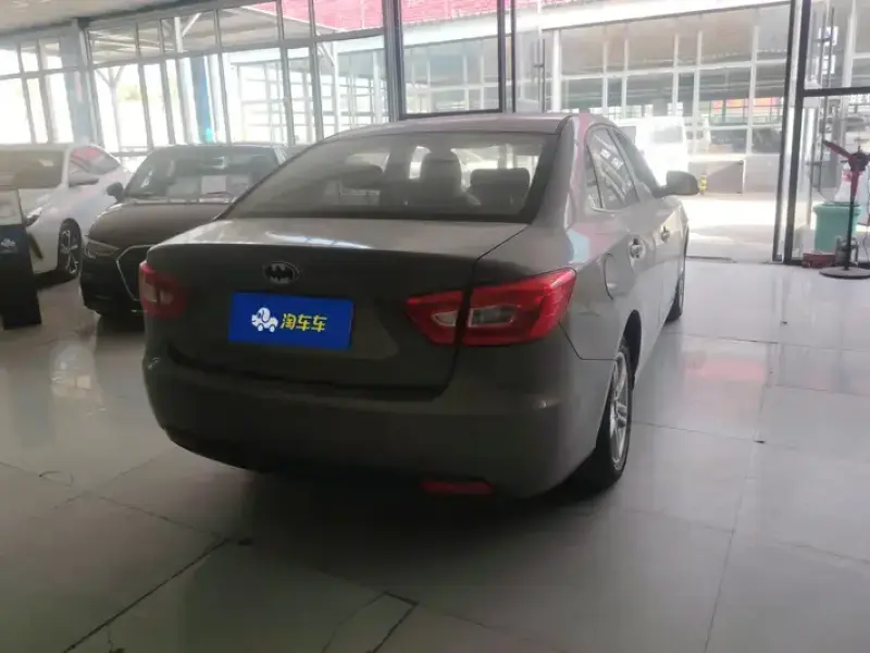 2016 Bestune B30 с пробегом 98 000 км