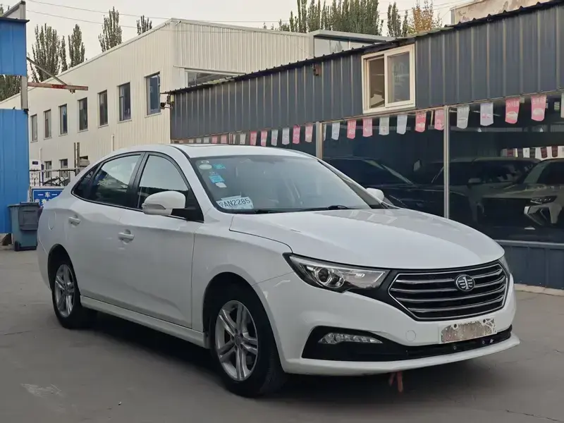 2016 Bestune B30 с пробегом 80 000 км