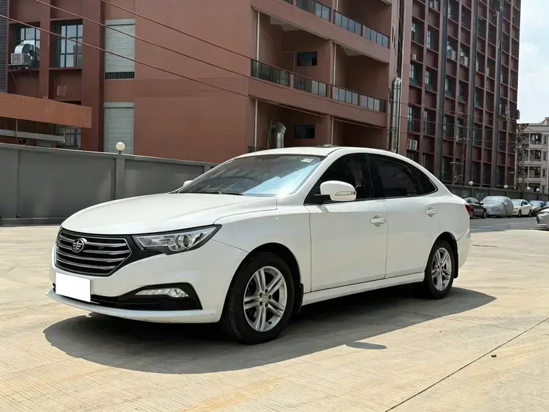2016 Bestune B30 с пробегом 63 000 км