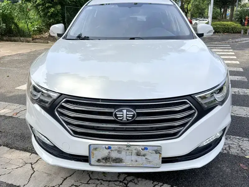2016 Bestune B30 с пробегом 97 000 км