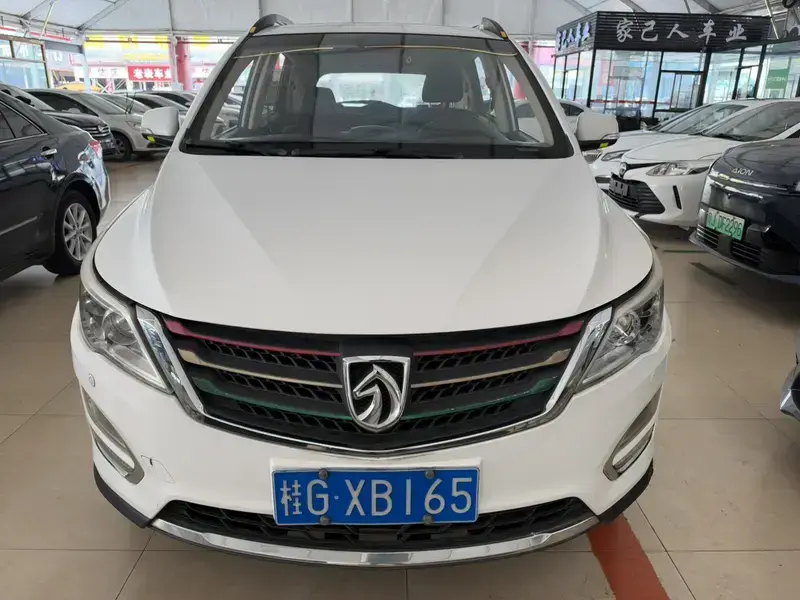 2015 Baojun 560 с пробегом 100 000 км