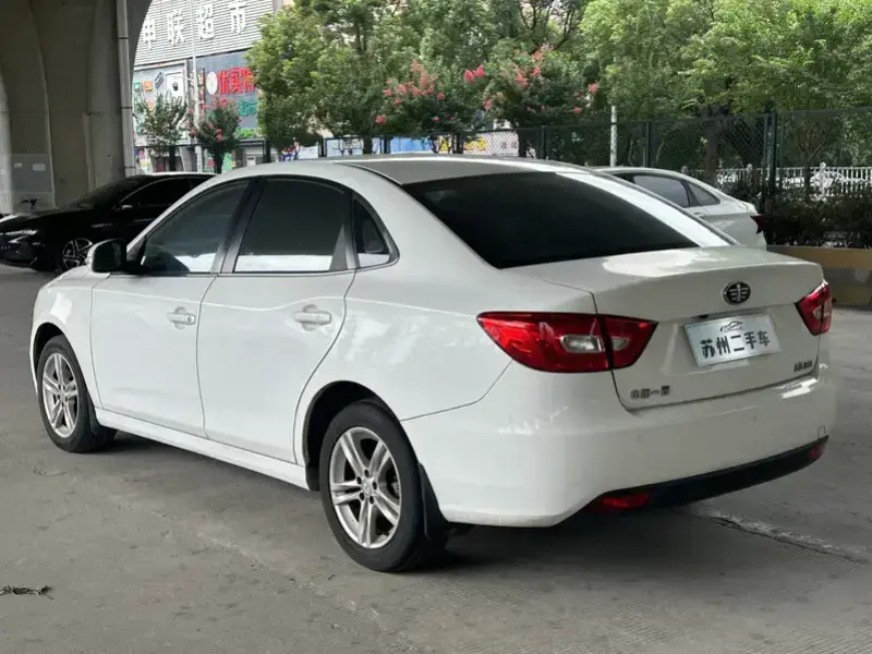 2016 Bestune B30 с пробегом 133 000 км
