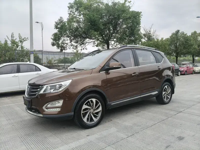 2016 Baojun 560 с пробегом 100 000 км