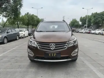 2016 Baojun 560 с пробегом 100 000 км