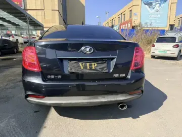 2013 Bestune B50 с пробегом 120 000 км