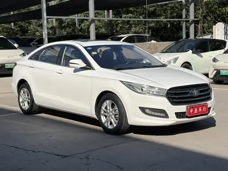2016 Bestune B50 с пробегом 50 000 км