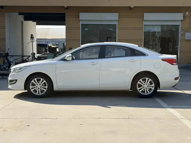 2016 Bestune B50 с пробегом 50 000 км