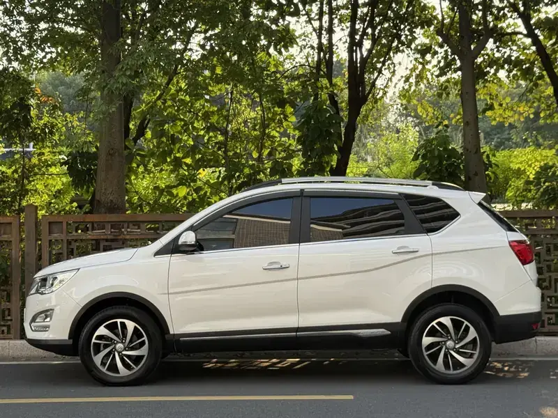 2016 Baojun 560 с пробегом 74 000 км