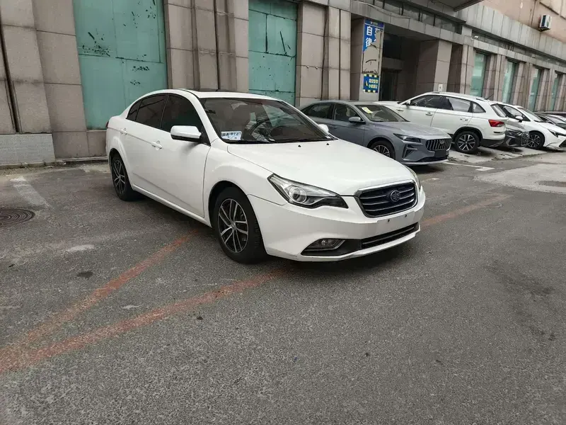 2013 Bestune B50 с пробегом 76 000 км