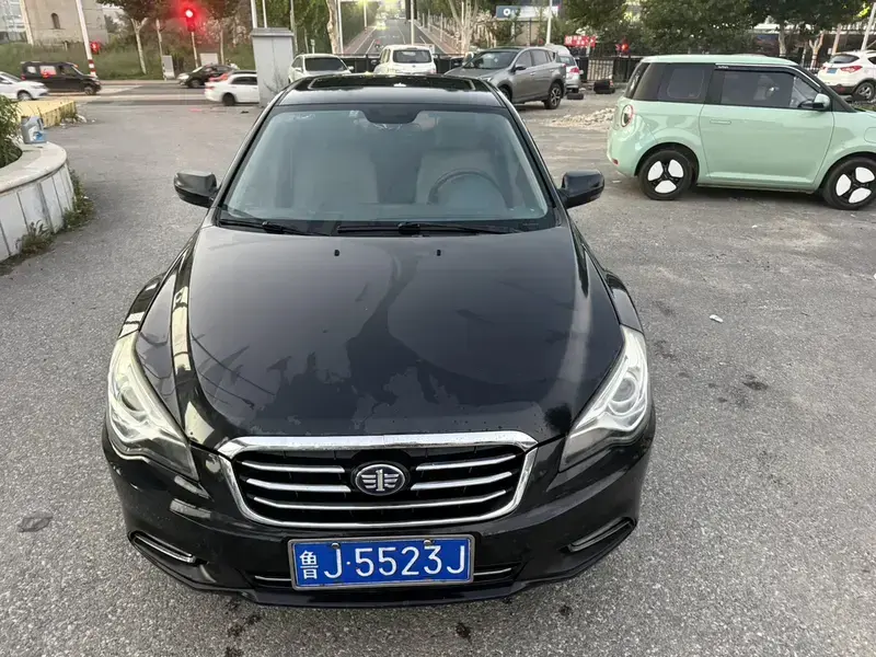 2013 Bestune B50 с пробегом 120 000 км