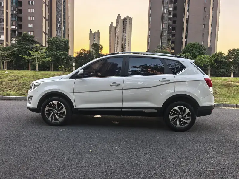 2016 Baojun 560 с пробегом 87 000 км