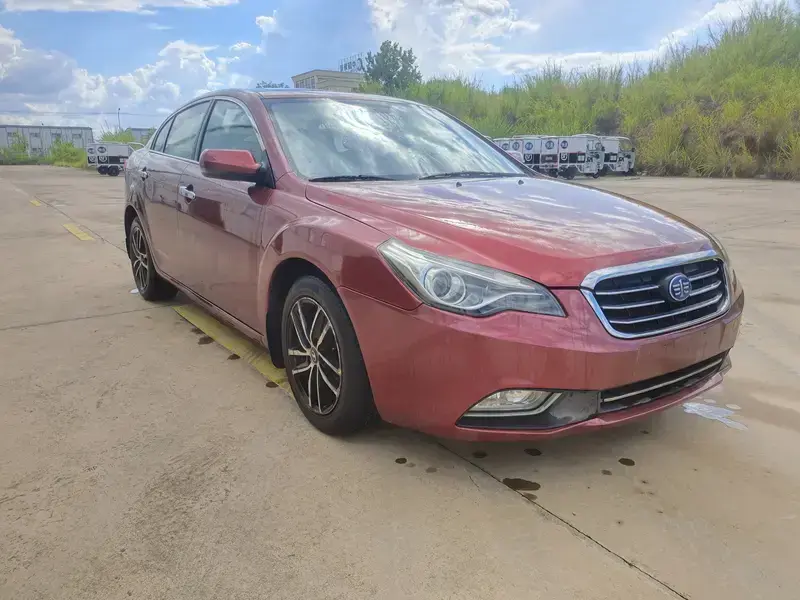 2013 Bestune B50 с пробегом 89 000 км