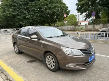 2013 Baojun 630 с пробегом 80 000 км