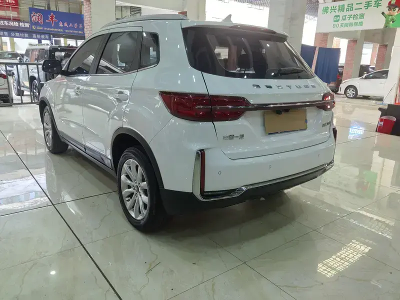 2019 Bestune T33 с пробегом 41 300 км
