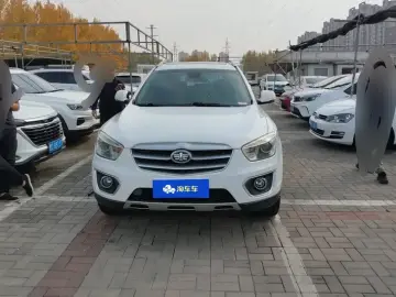 2015 Bestune X80 с пробегом 119 000 км