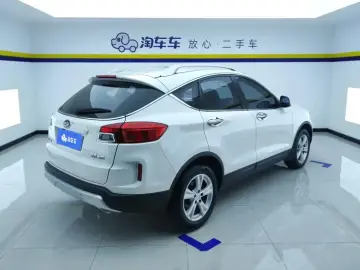 2015 Bestune X80 с пробегом 35 000 км