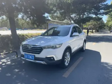 2017 Bestune X80 с пробегом 72 000 км