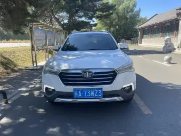 2017 Bestune X80 с пробегом 72 000 км