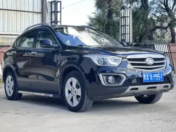 2015 Bestune X80 с пробегом 40 000 км