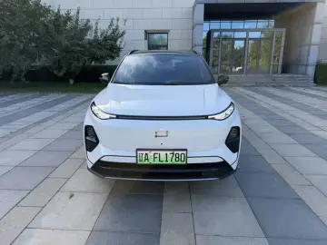 2025 Bestune Yueyi 07 с пробегом 35 400 км