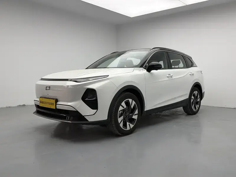 2025 Bestune Yueyi 07 с пробегом 200 км