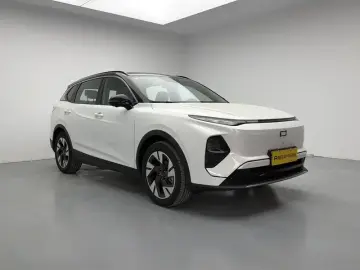 2025 Bestune Yueyi 07 с пробегом 200 км