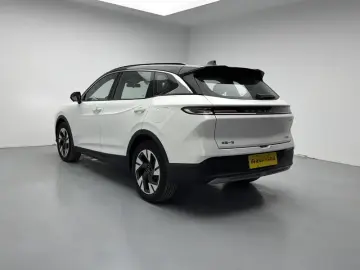 2025 Bestune Yueyi 07 с пробегом 200 км