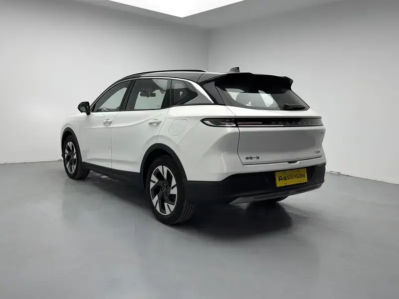 2025 Bestune Yueyi 07 с пробегом 200 км