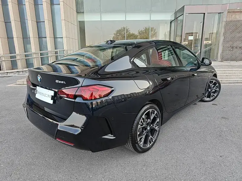 2025 BMW M235L с пробегом 6 000 км