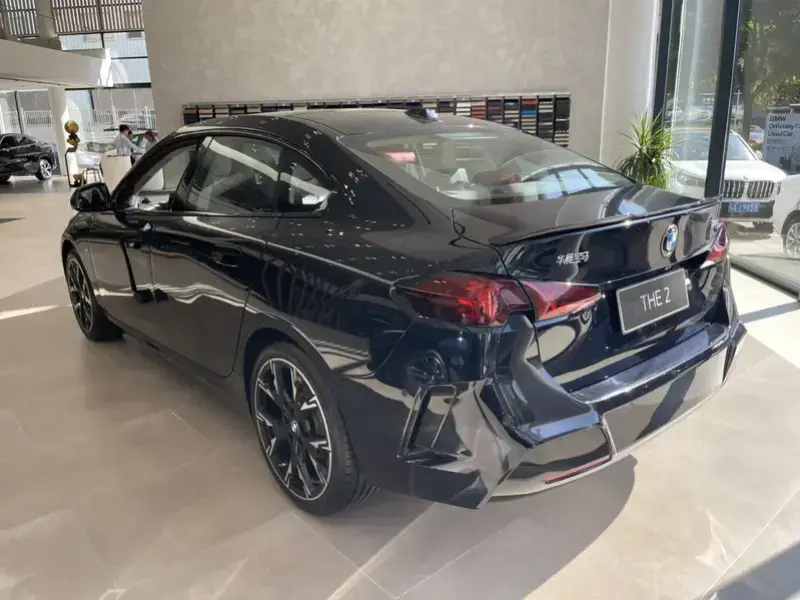 2025 BMW M235L с пробегом 300 км