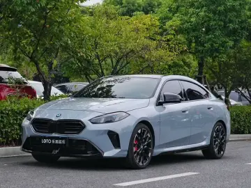 2025 BMW M235L с пробегом 8 000 км
