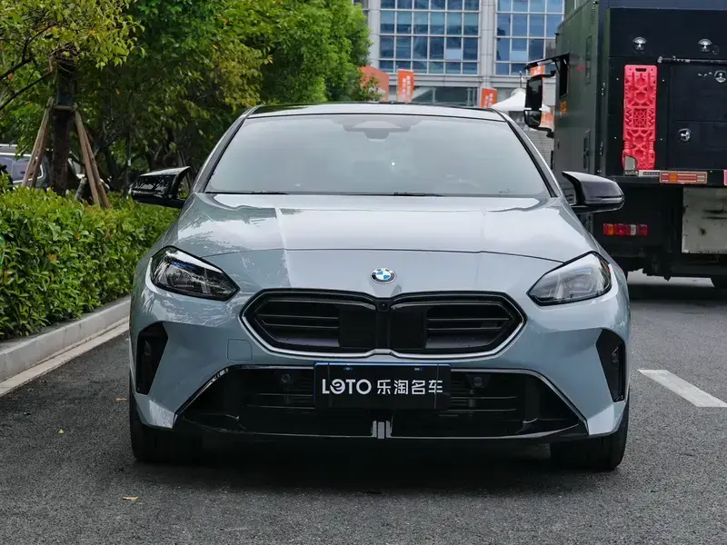2025 BMW M235L с пробегом 8 000 км