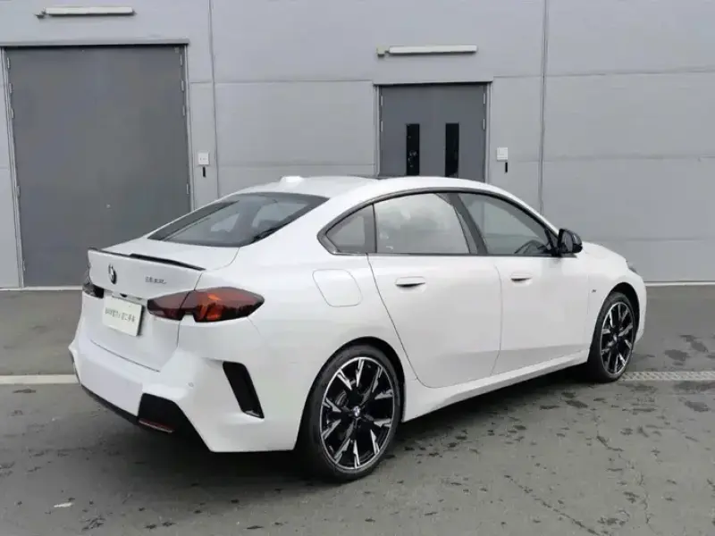 2025 BMW M235L с пробегом 5 000 км