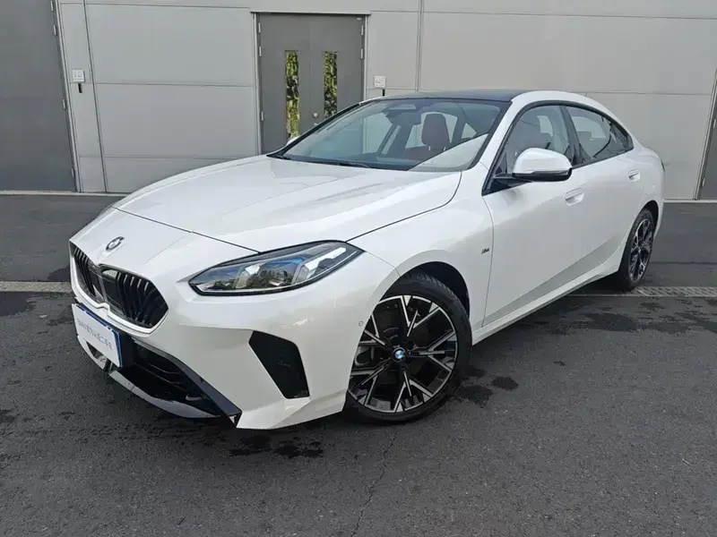 2025 BMW M235L с пробегом 6 700 км