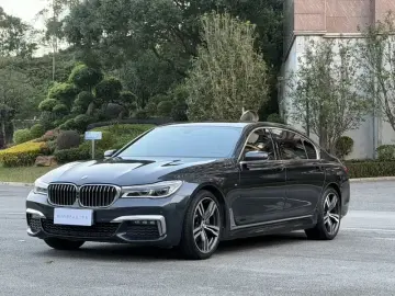 2018 BMW M760Le с пробегом 118 000 км