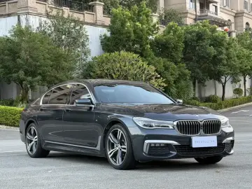 2018 BMW M760Le с пробегом 118 000 км