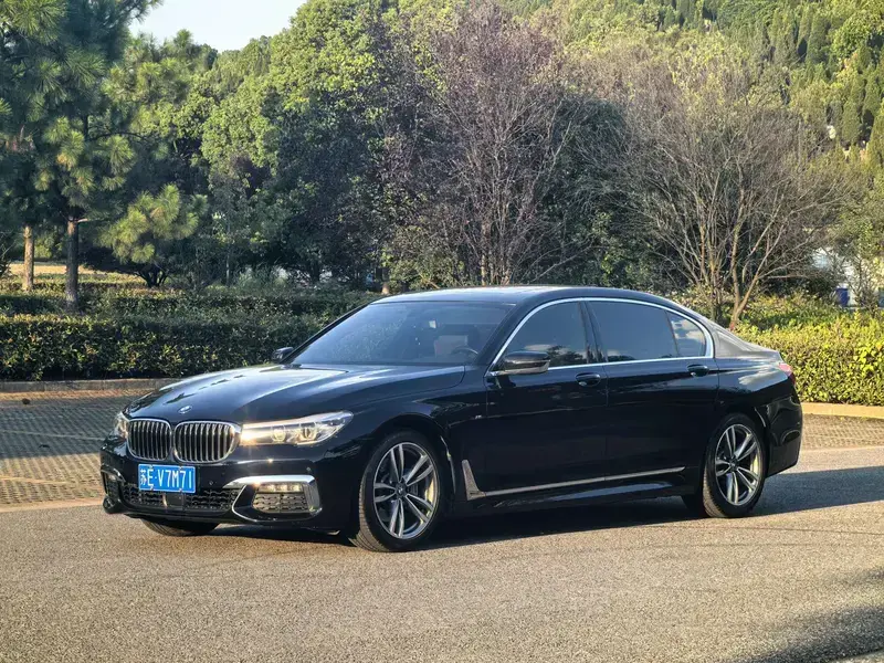 2018 BMW M760Le с пробегом 110 000 км