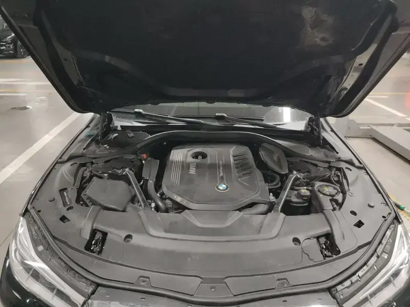 2017 BMW M760Le с пробегом 106 000 км