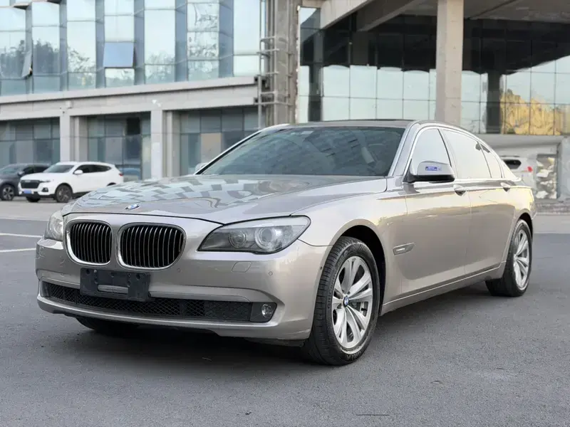 2011 BMW M760Le с пробегом 156 000 км