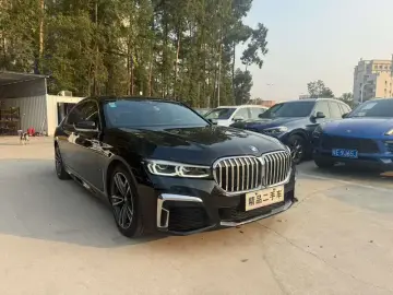 2021 BMW M760Le с пробегом 110 000 км